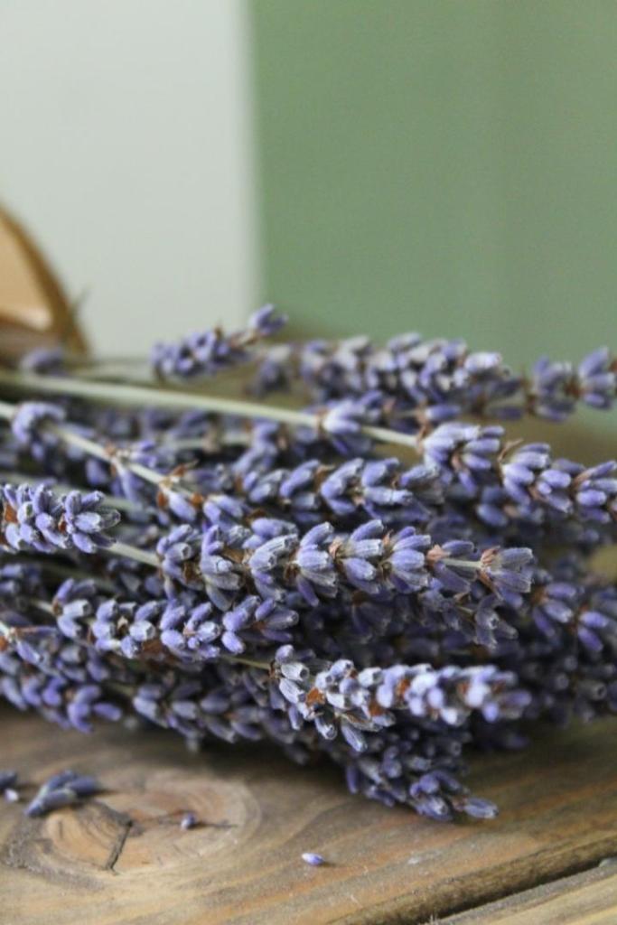 A bundle of lavender takes center stage.